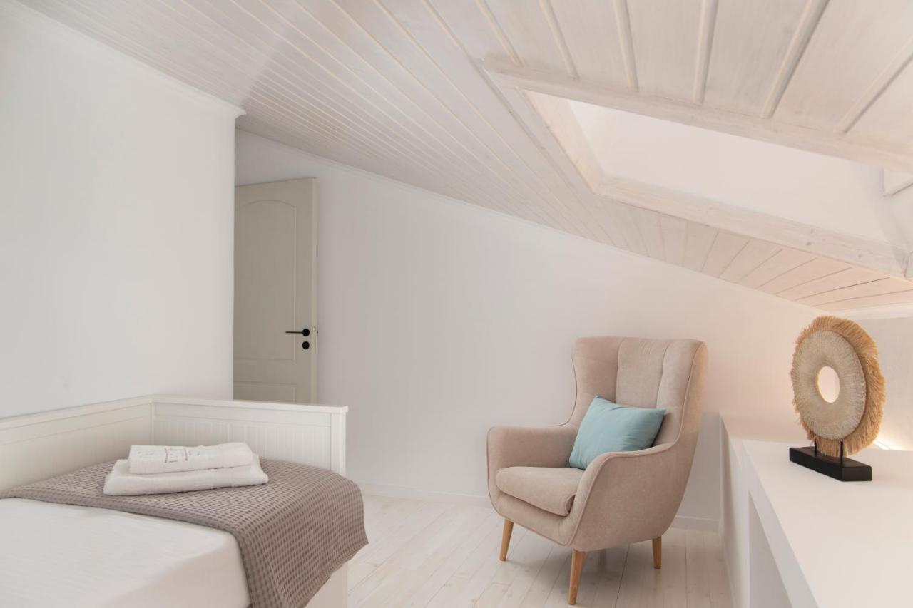 Istion Andros Luxury Suites Eksteriør bilde