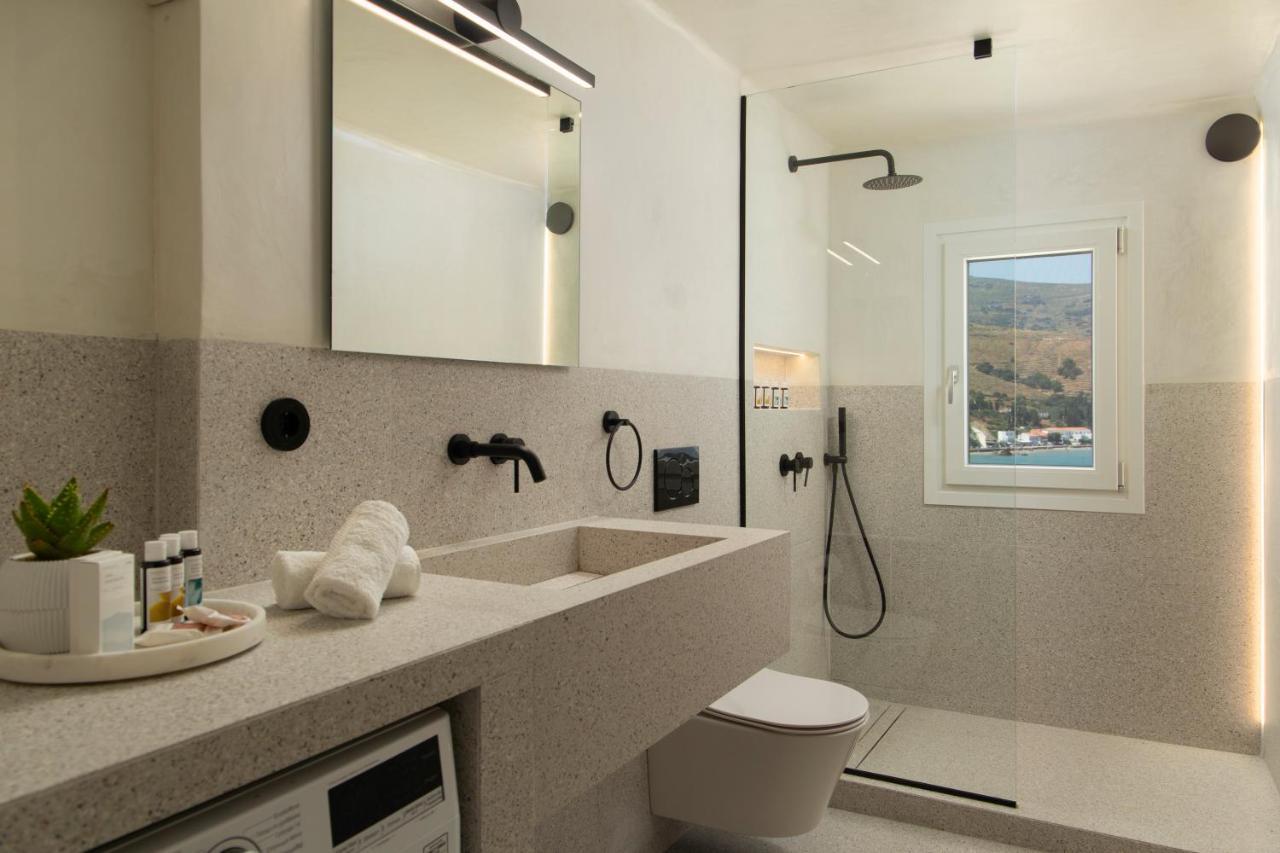 Istion Andros Luxury Suites Eksteriør bilde