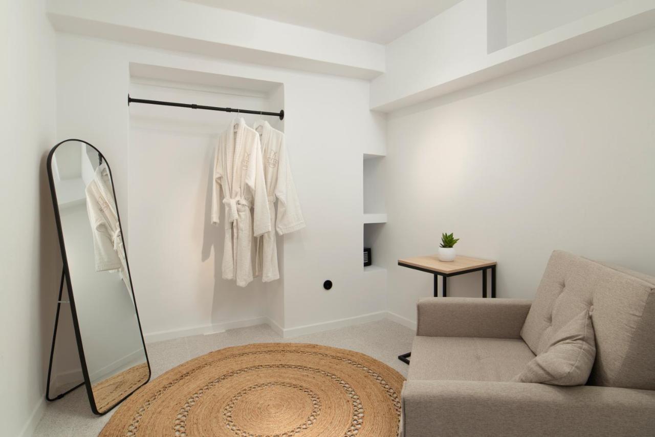 Istion Andros Luxury Suites Eksteriør bilde